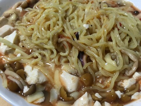 豆腐ナメコの冷たいラーメン